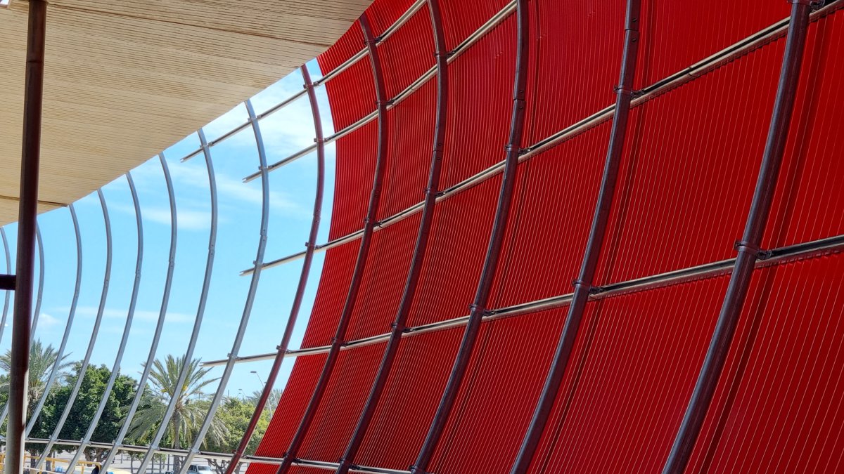 Así está la zona de la fachada a pocas horas del Almería-Lugo.