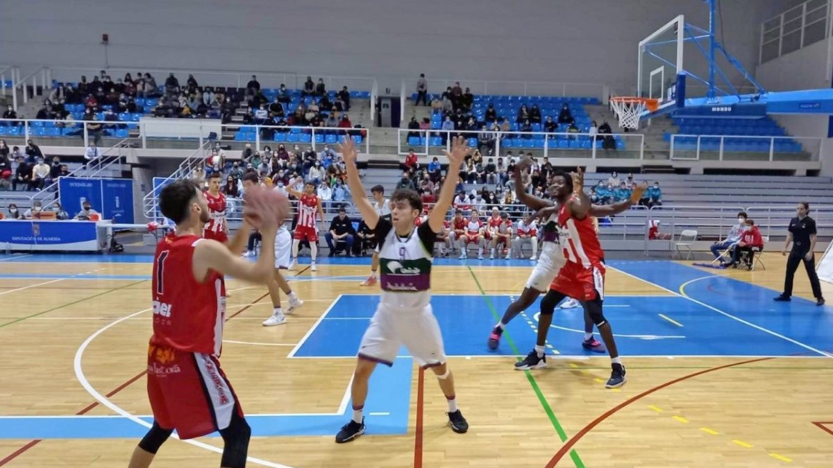 Los rojillos se apuntan una merecida victoria.