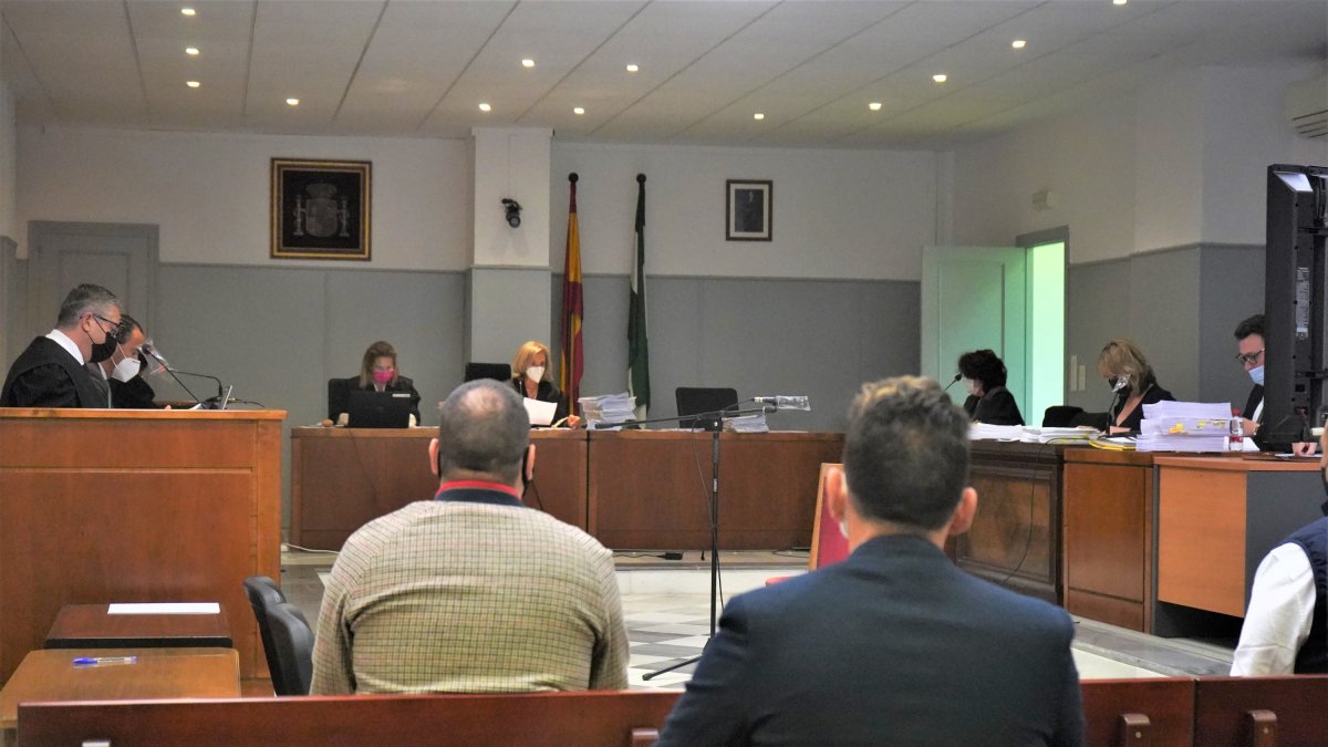 Panorámica de la sala de vistas durante el juicio oral