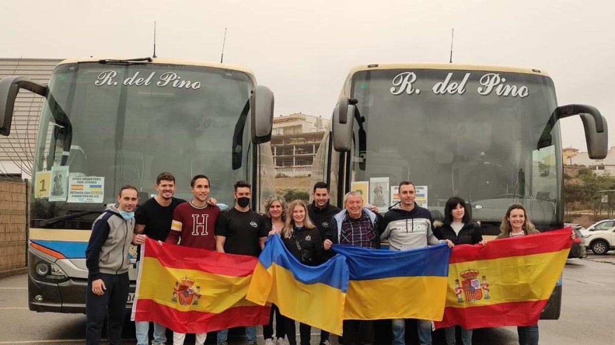 Foto de la expedición antes de la salida desde Albox.