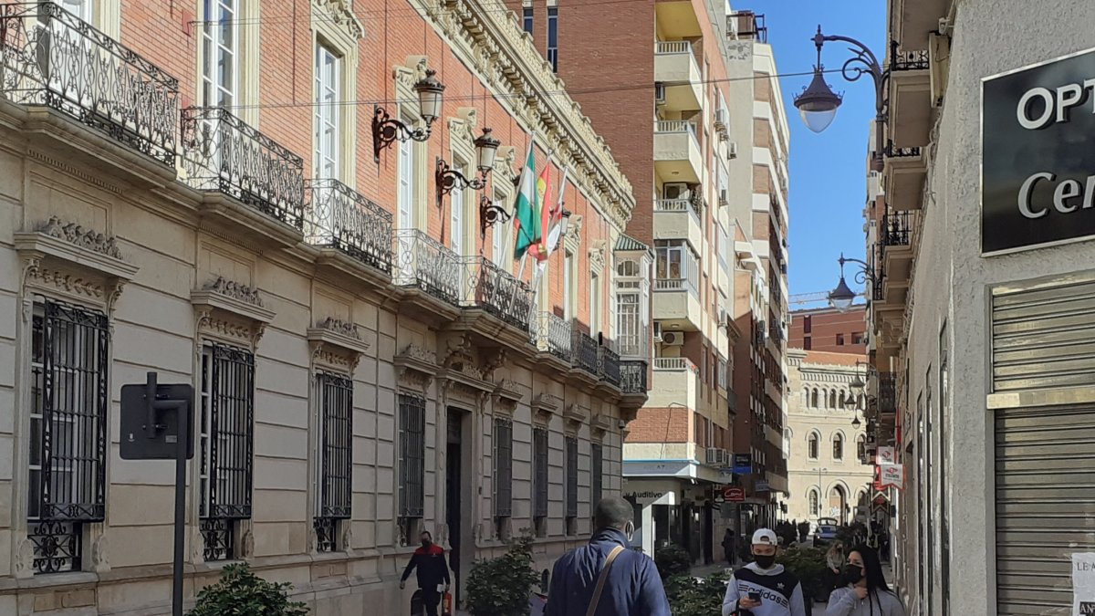 Almería registró este viernes 222 positivos por coronavirus.