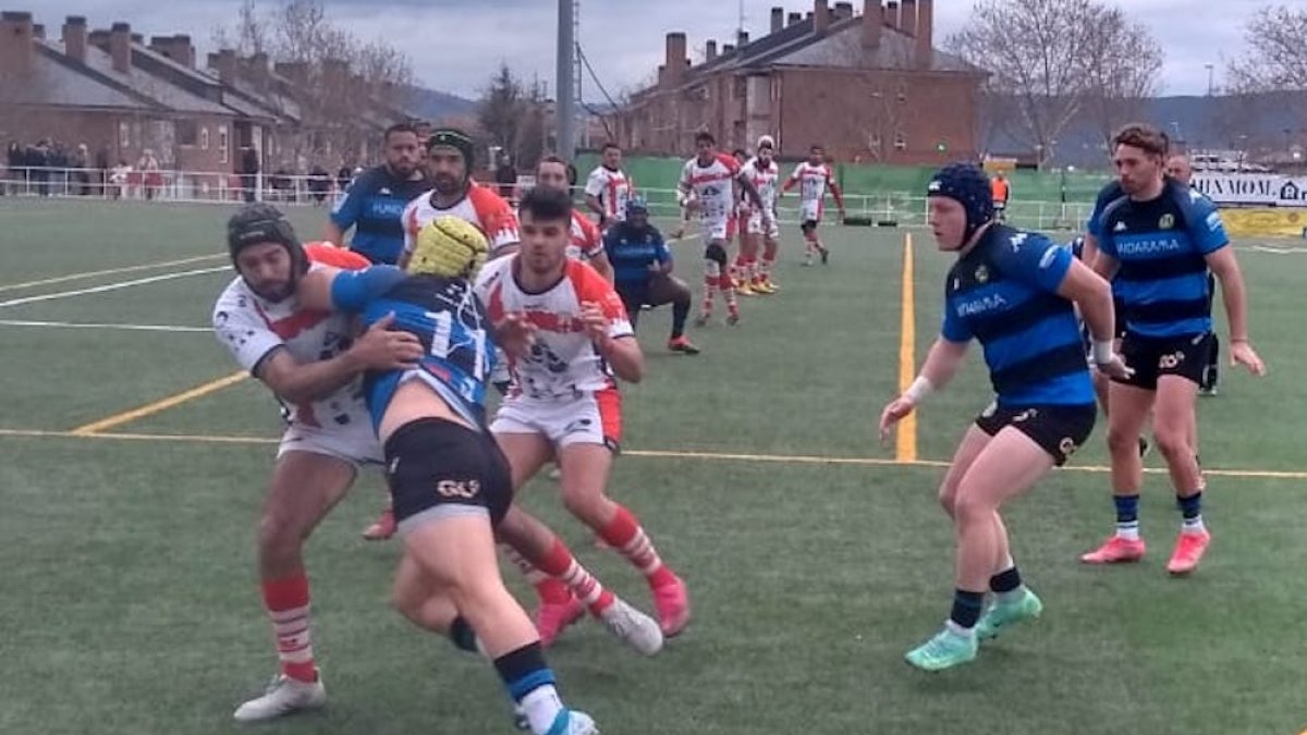 Un punto de oro para URA Playcar que sabe a poco.