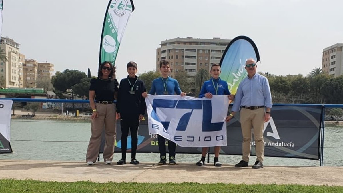 Tiempo Libre El Ejido sigue sumando metales.