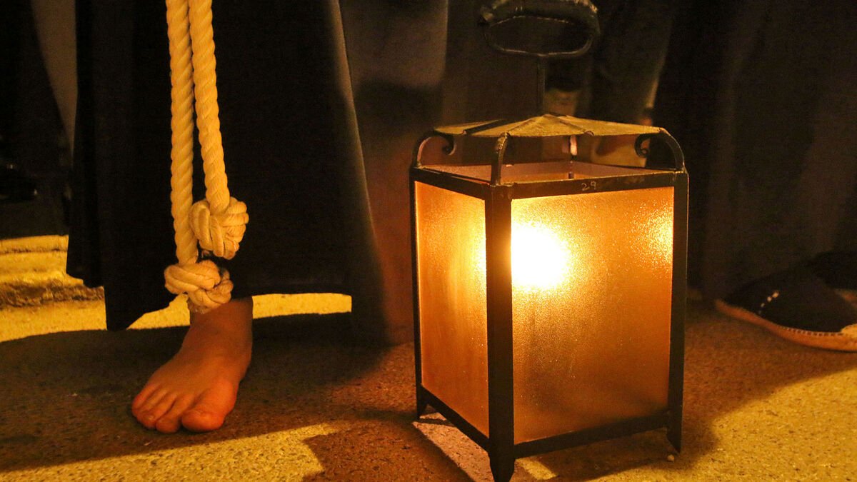 Cuida tus pies esta Semana Santa.