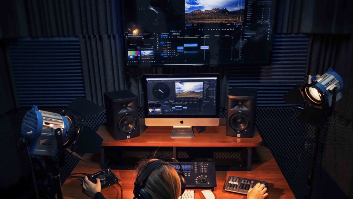 EISO ha visto pasar por sus aulas más de un millar de estudiantes desde 1994.