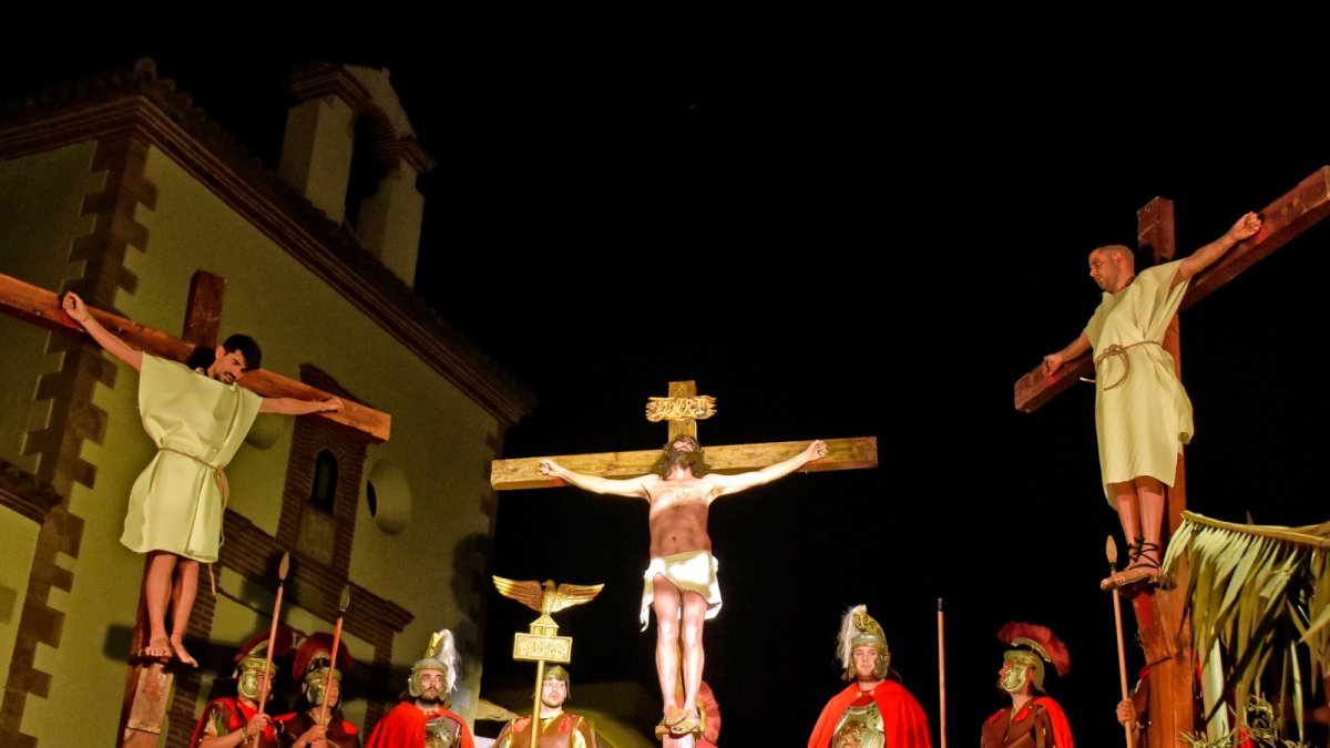 Representación de \'La Pasión de Cristo\' en Adra (FOTO: Andrés Aguilera)