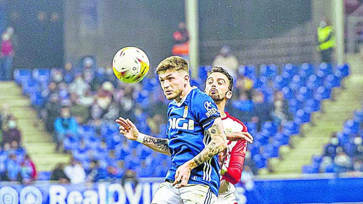 Oviedo-Almería, el último partido que fue titular.