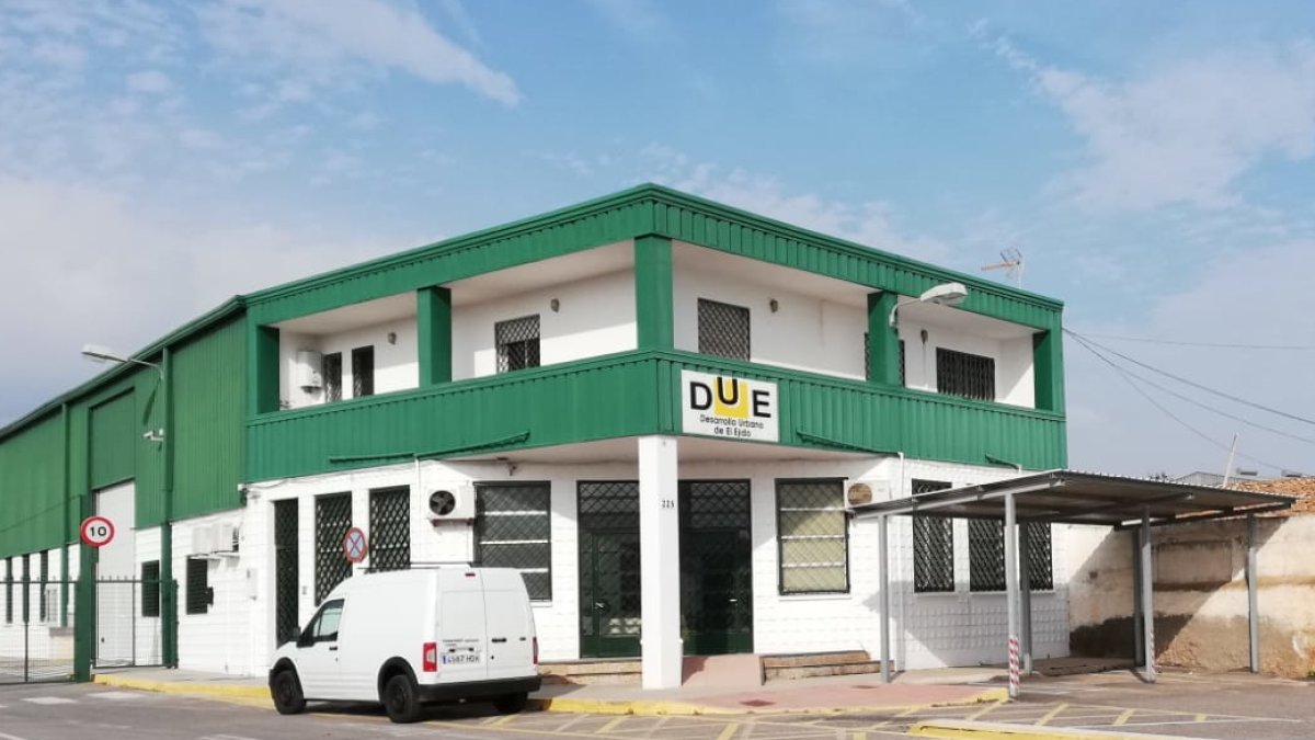 Sede de la empresa DUE en El Ejido.