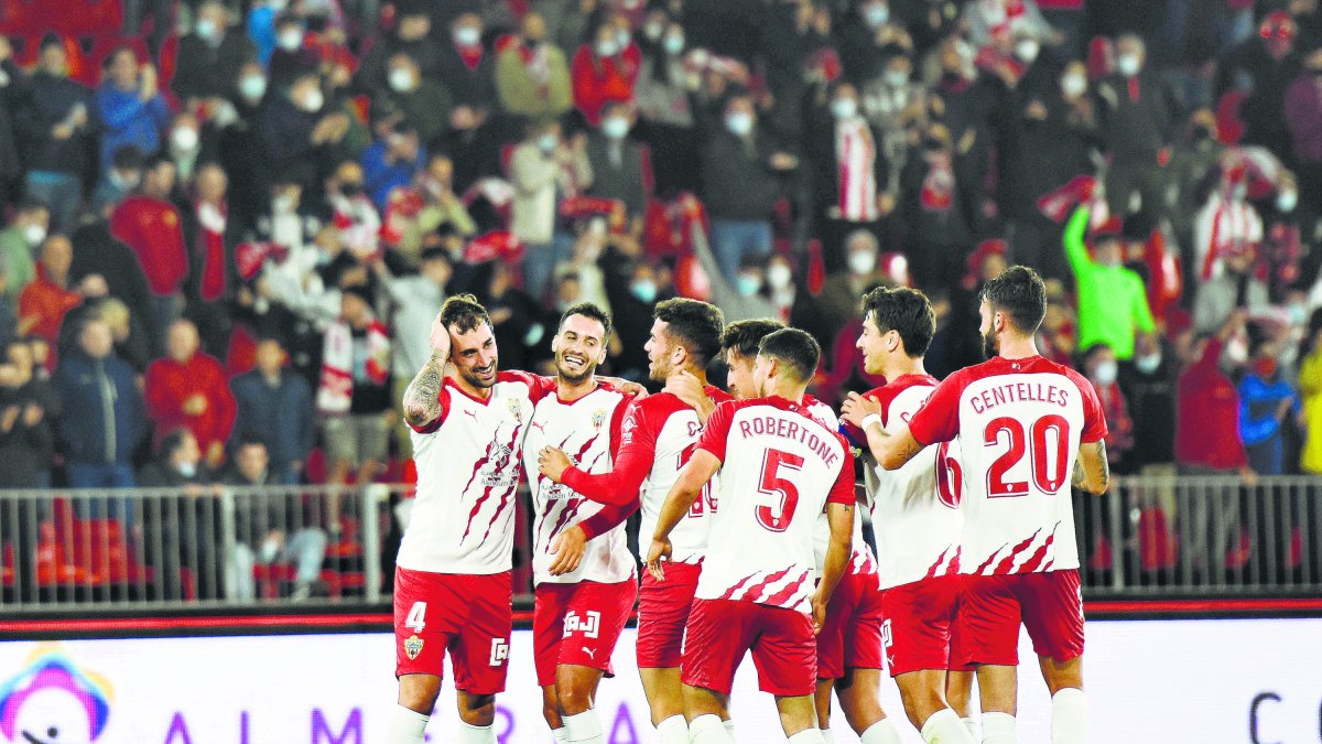 Los rojiblancos dependen de sí mismos para conseguir el ascenso.