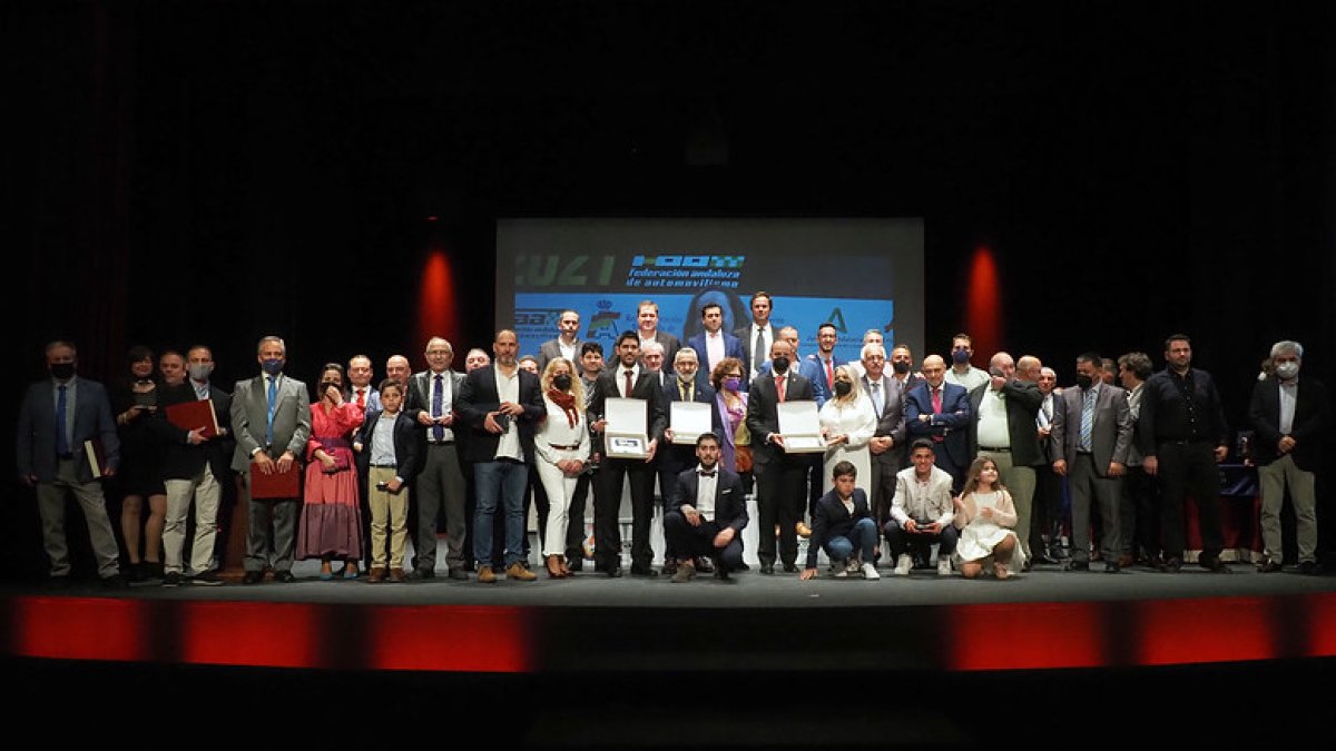 todos los premiados en la gala dela Federación andaluza de Automovilismo