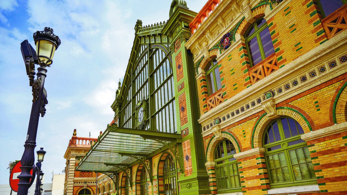 Imagen de archivo de la Antigua Estación de Ferrocarril de Almería.