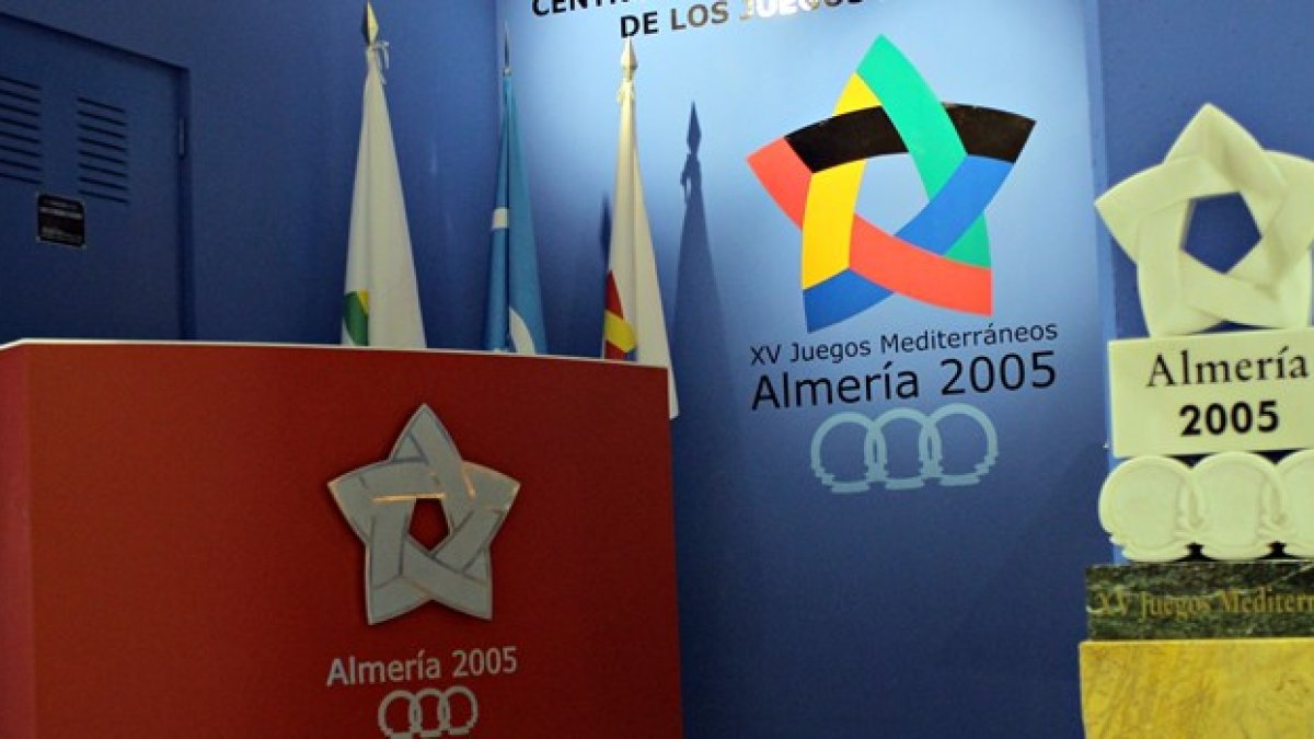 Almería fue designada sede de los Juegos Mediterráneos 2005 un 28 de abril de 1999.