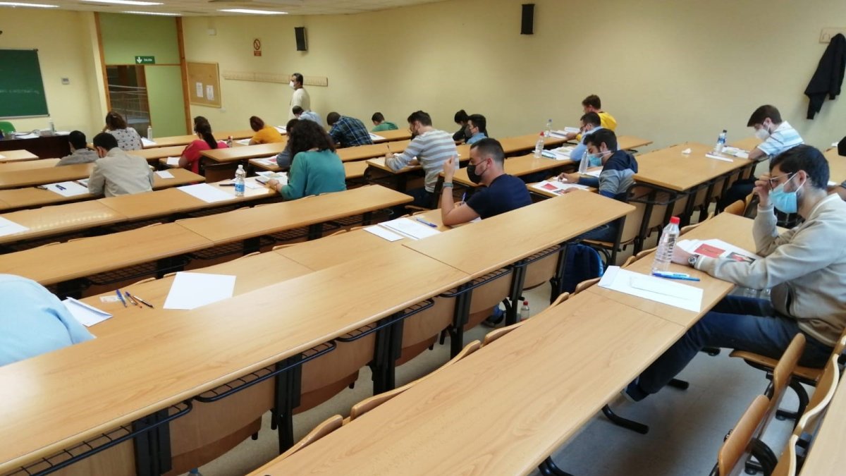 En Almería harán el examen más de 3.000 opositores.