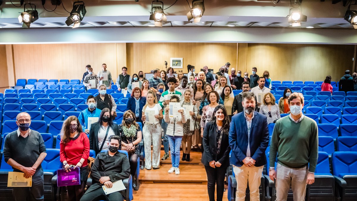 Todos los itinerarios formativos tienen certificado de profesionalidad.
