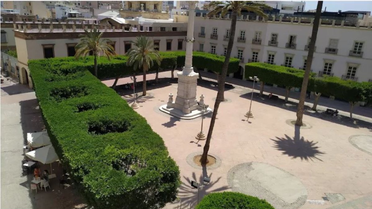 Vista de la Plaza Vieja desde la terraza del Ayuntamiento.