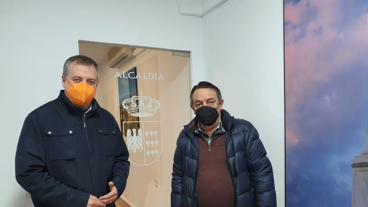 El delegado territorial de Regeneración, Justicia y Administración Local visita Lúcar