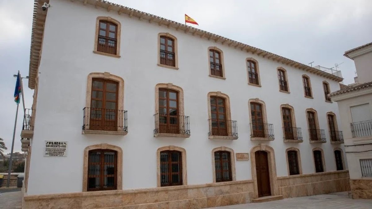 Fachada del ayuntamiento de Albox.