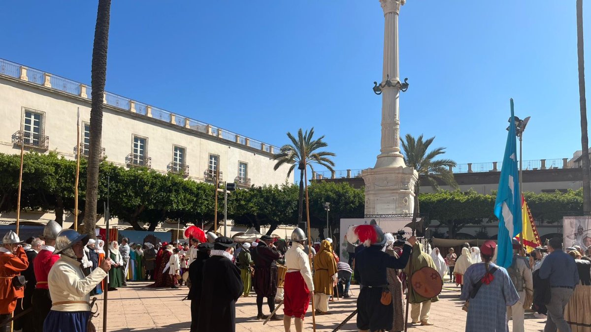 Almería vuelve a sus orígenes.