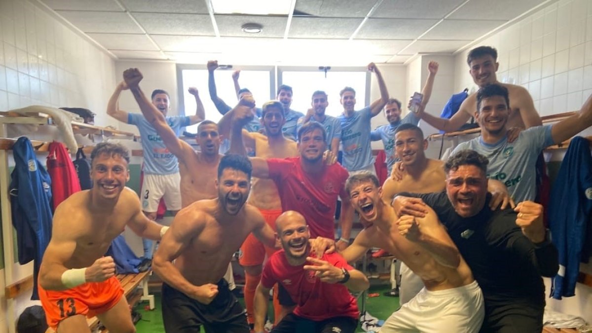 Fiesta en el vestuario celeste tras ganar al líder.