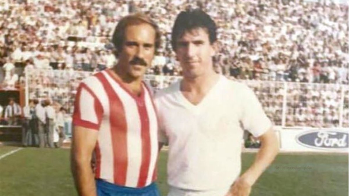 Abarca con Juanito en un AD Almería-Real Madrid.