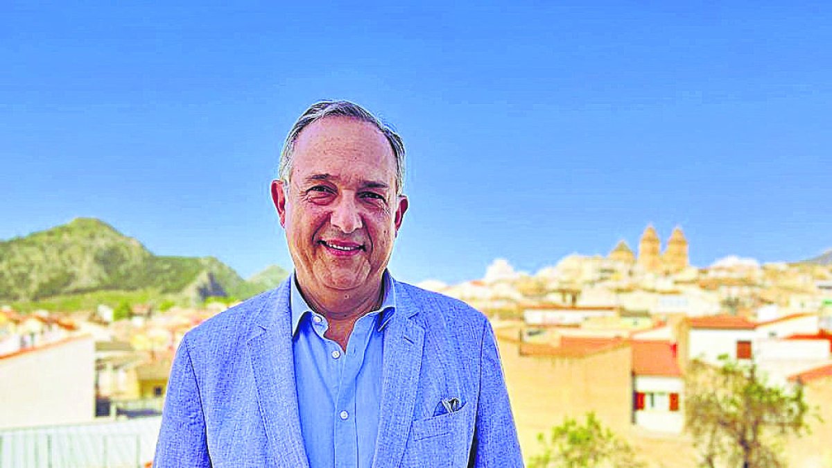 El delegado de Turismo y la coordinadora del IAJ encabezan la lista de Cs.