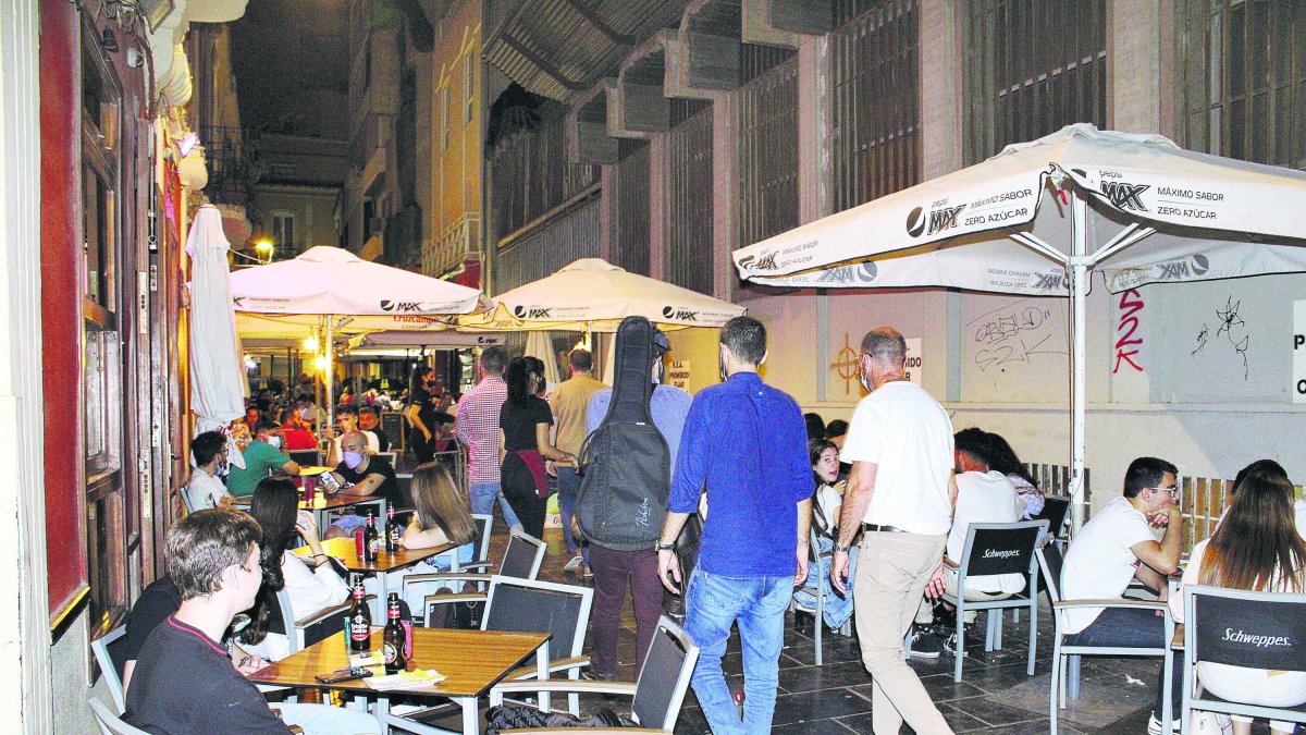 El sector hostelero se muestra expectante de cara a la campaña de verano que comienza en próximas semanas.