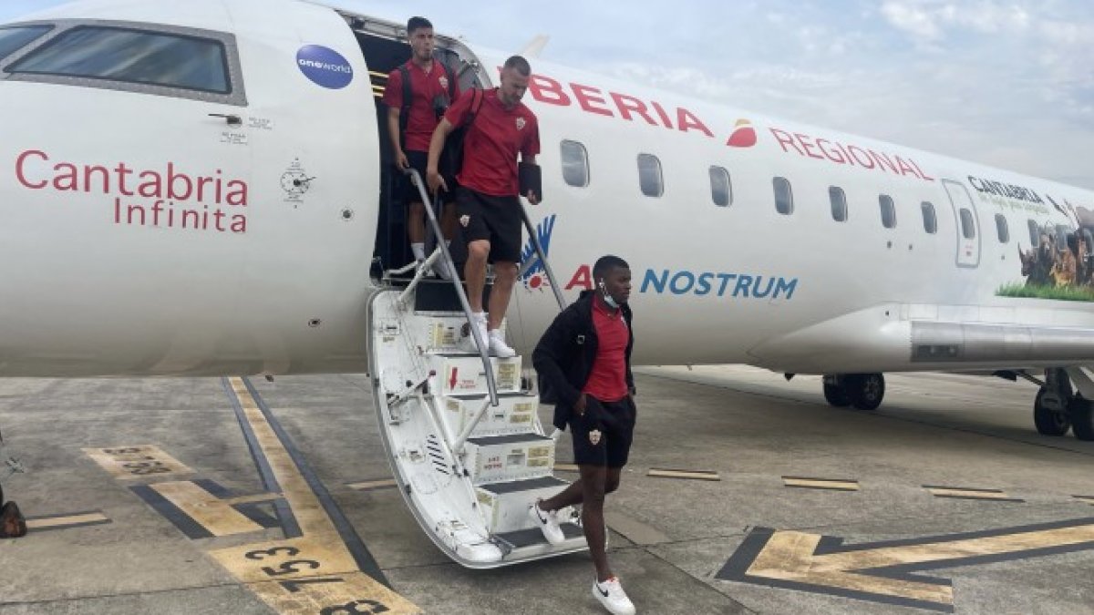 El Almería regresa este sábado de San Sebastián y entrenará en el Estadio.
