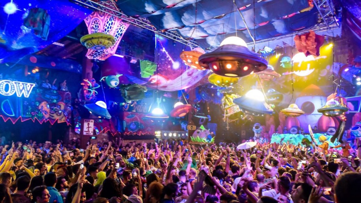 El Festival Elrow, un referente en la música electrónica.