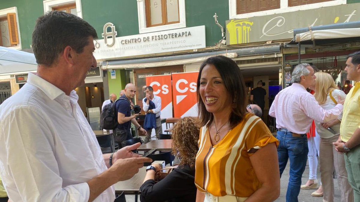 Juan Marín y Marta Bosquet, este miércoles en Almería.