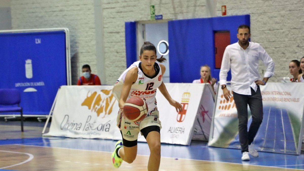 María Arrebola vuelve a ser convocada.