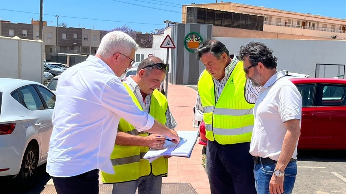 Inicio inminente de las obras de ampliación del puente que une Huércal de Almería con Viator.