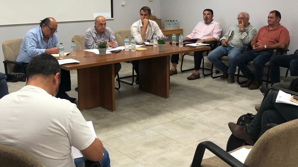 Asamblea celebrada por la FAAPE.