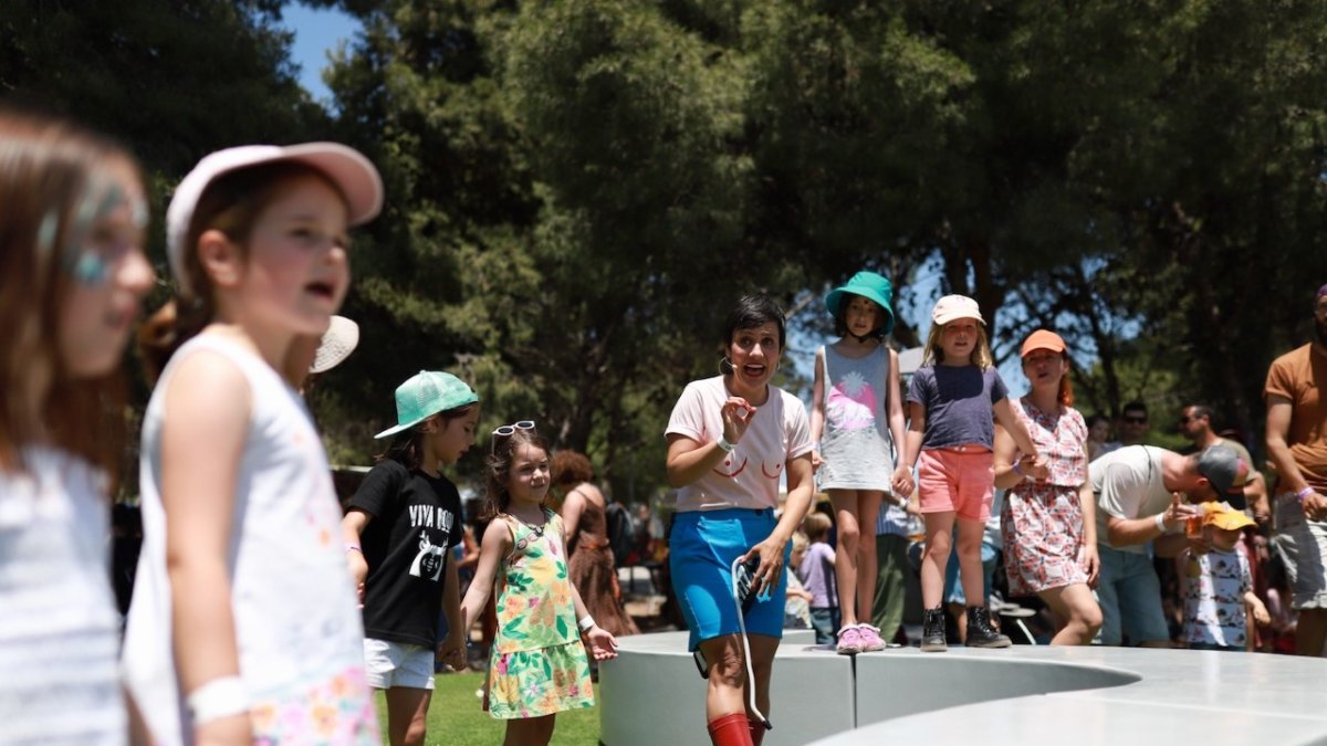 Fiesta y mucho juego en familia en el primer día de Viva Boom Fest.