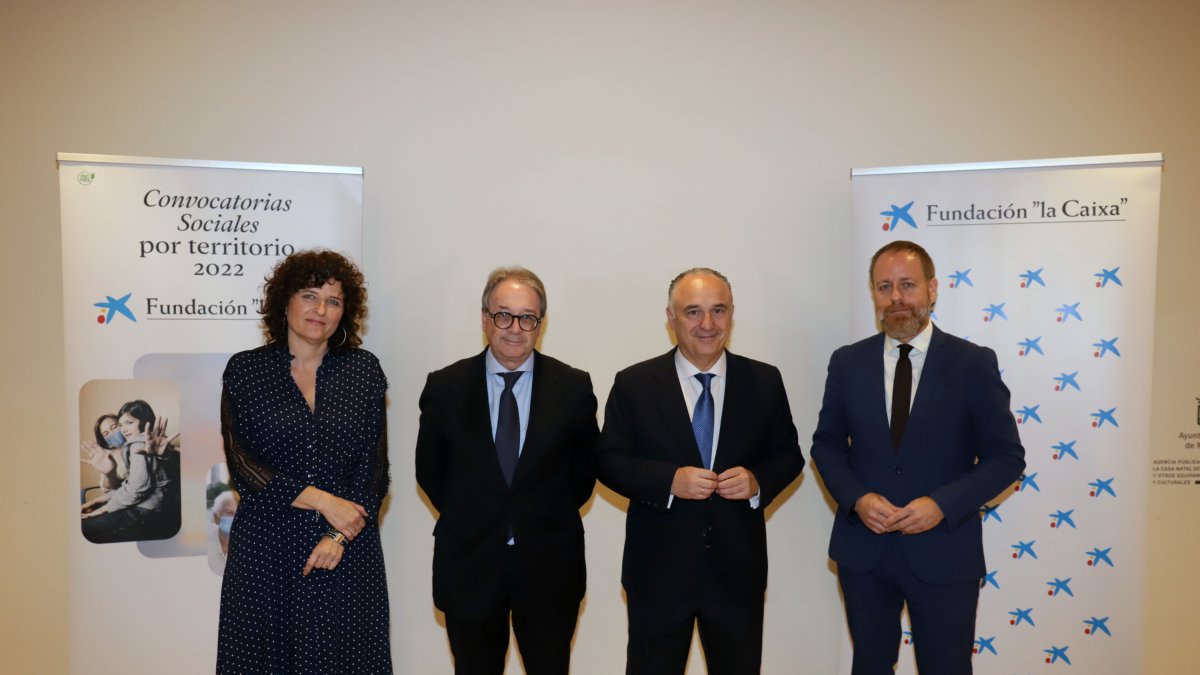 Equipo directivo de la Fundación La Caixa en Andalucía.