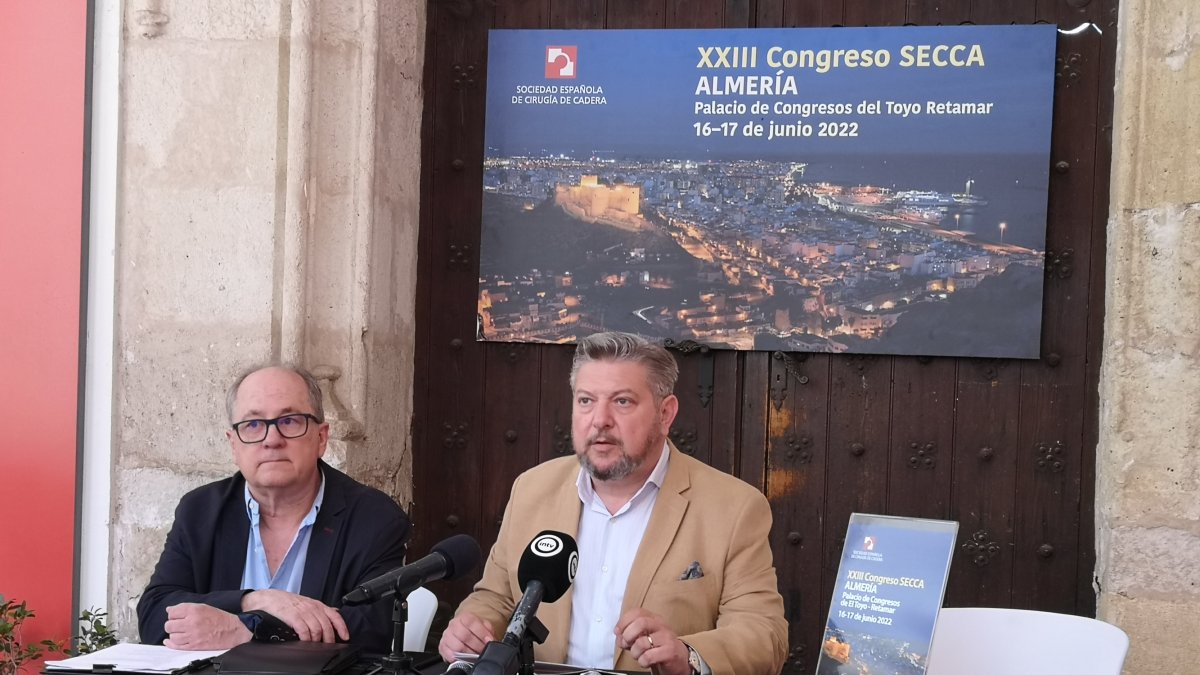 Alberto Albert y Diego Cruz, este martes en la presentación del congreso.