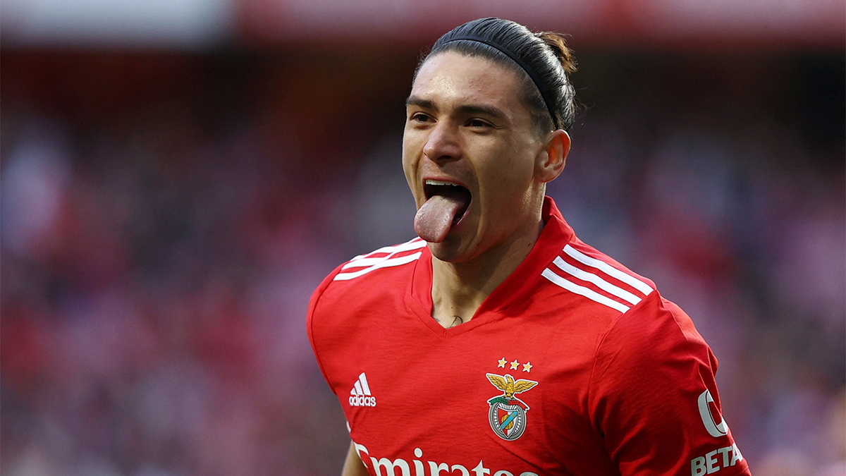 El uruguayo cambia el Benfica por el Liverpool con un gran contrato.