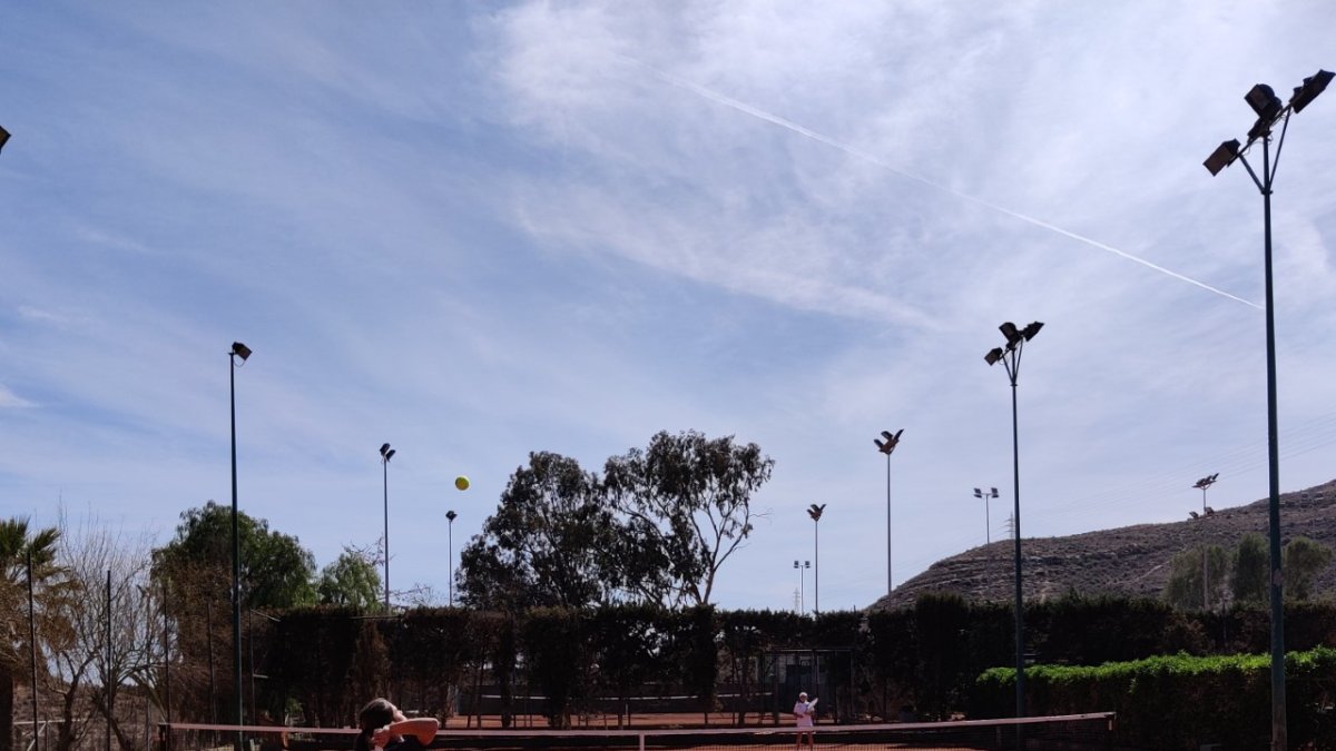 Las promesas de España en el Club de Tenis.