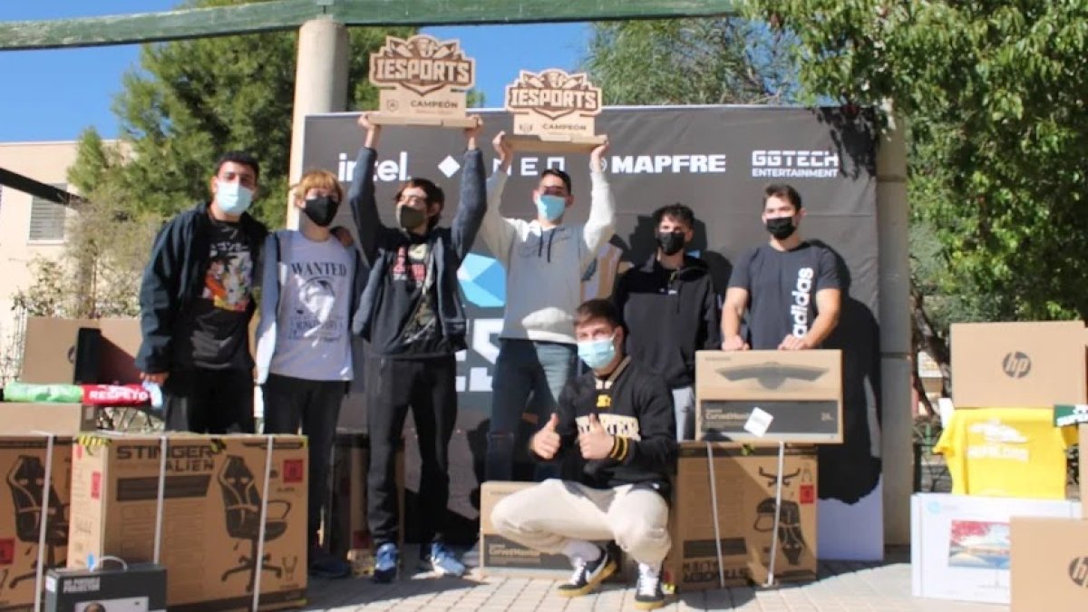 Imagen de archivo de un triunfo anterior del IES Rosa Navarro en esports.