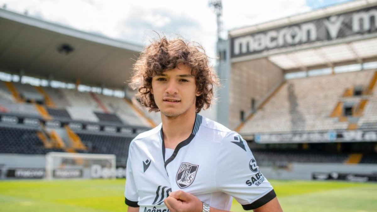 Guedes renovó contrato con el Vitória Guimaraes en mayo de 2021.
