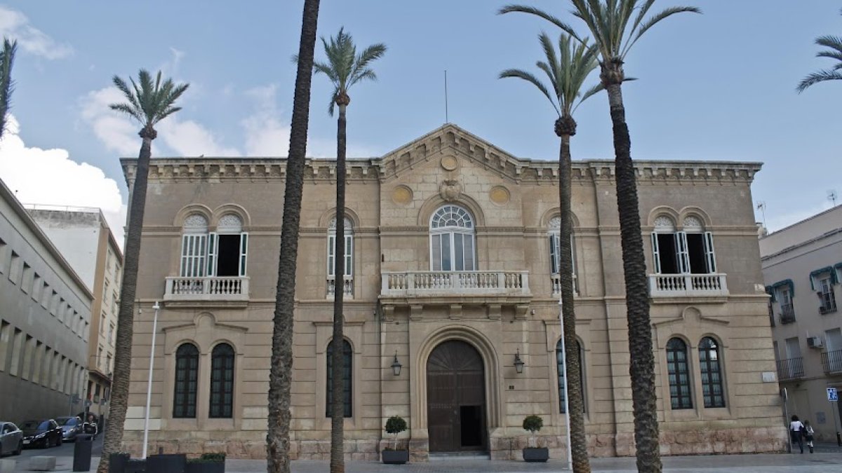 Imagen de archivo del palacio episcopal.