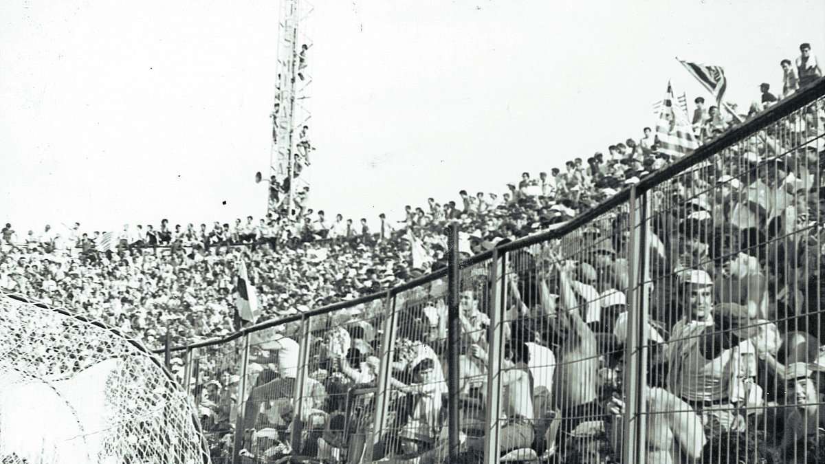 Acudieron 22.000 personas al mítico Franco Navarro para ver al Madrid.