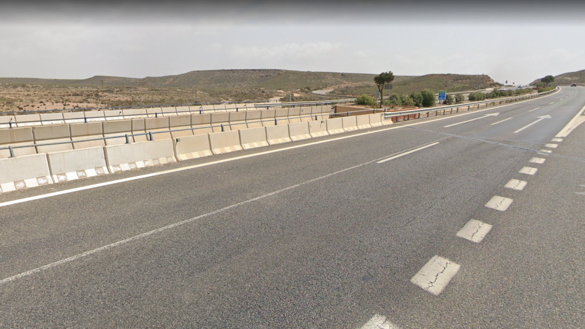 El accidente ha ocurrido en la A-7.