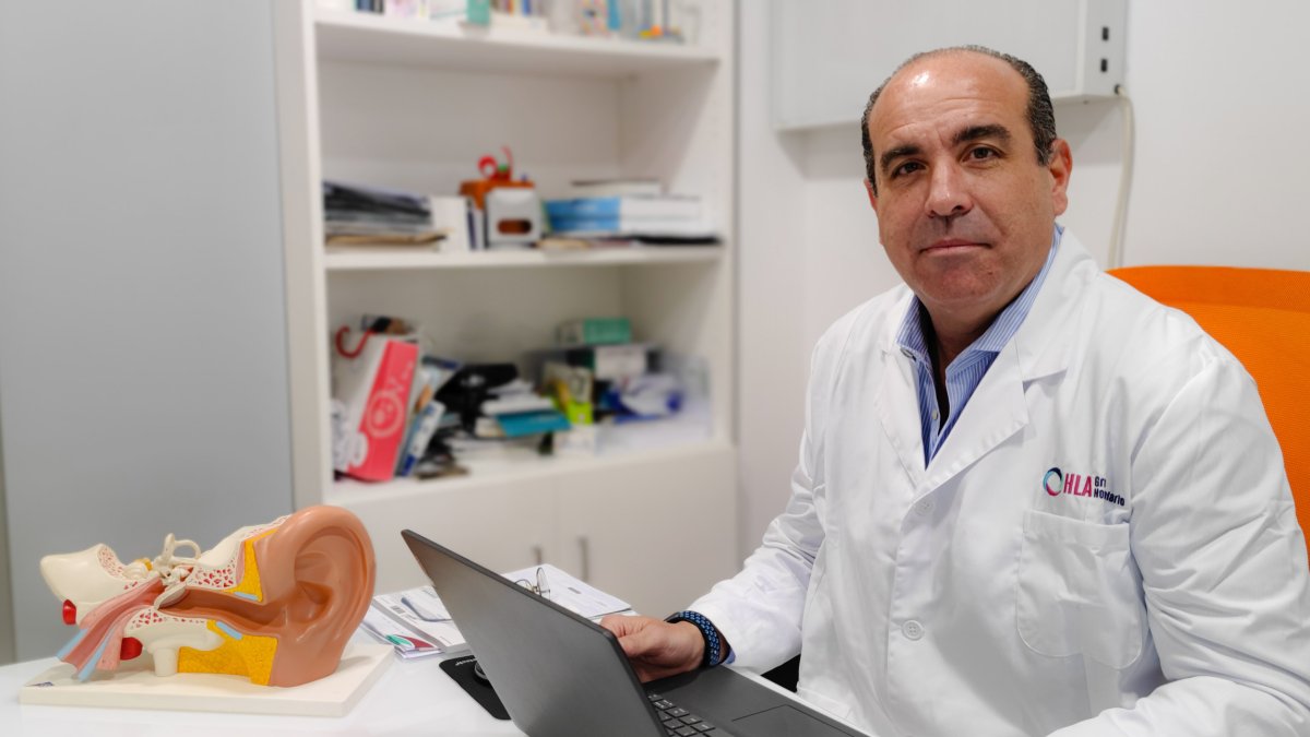 Dr. Enrique Ruiz, especialista en Medicina de Familia.