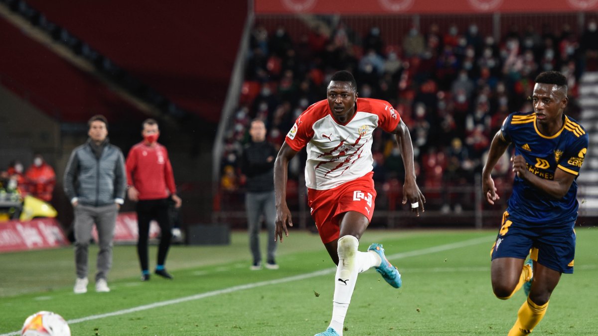 Umar Sadiq es el hombre del verano en la plantilla del Almería.