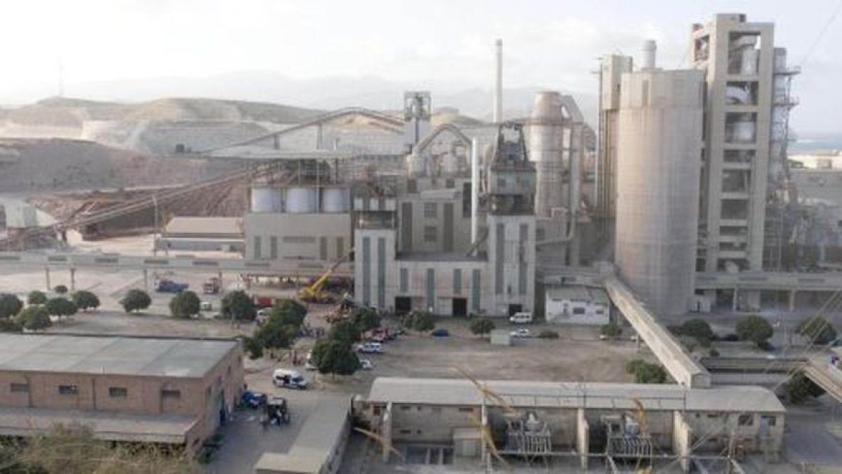 Cinco personas mueren en el accidente.