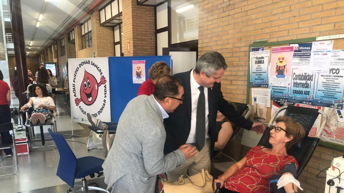 Colecta de sangre en la Universidad de Almería.