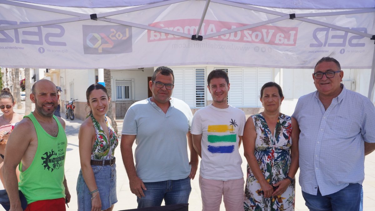 Invitados al ‘Hoy por Hoy Levante’ como Andrés Venzal o Ramón ‘el Gato’ junto al equipo de la Cadena SER.