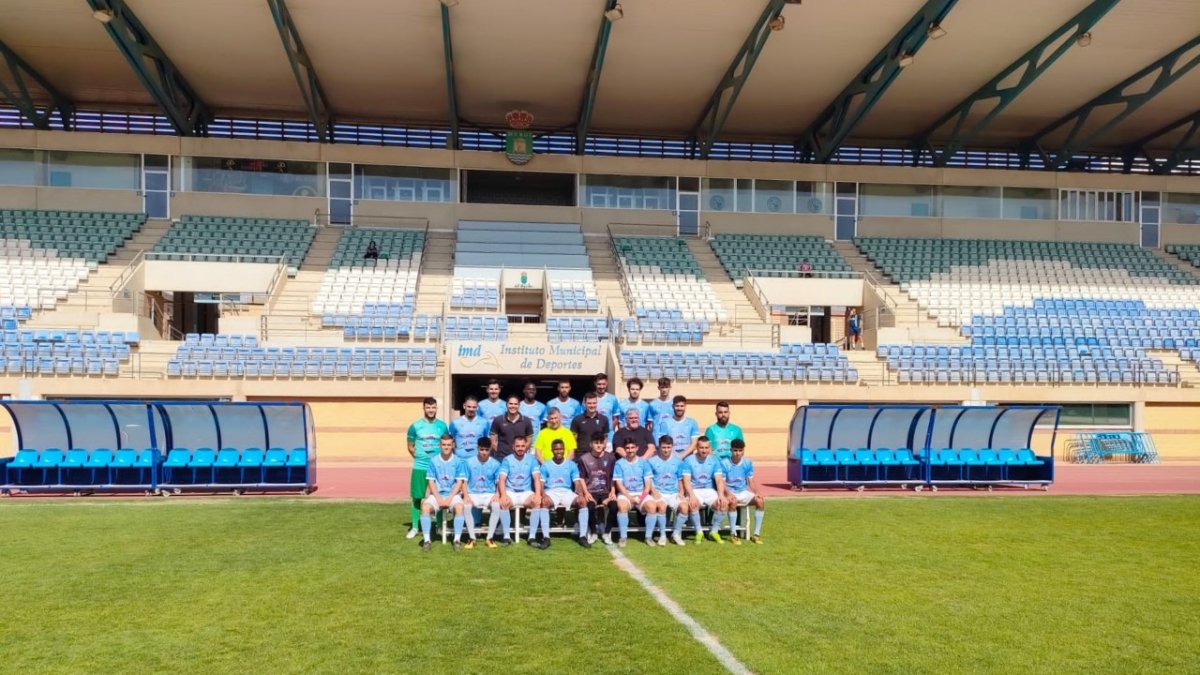 El Poli Ejido en el campo de Santo Domingo.