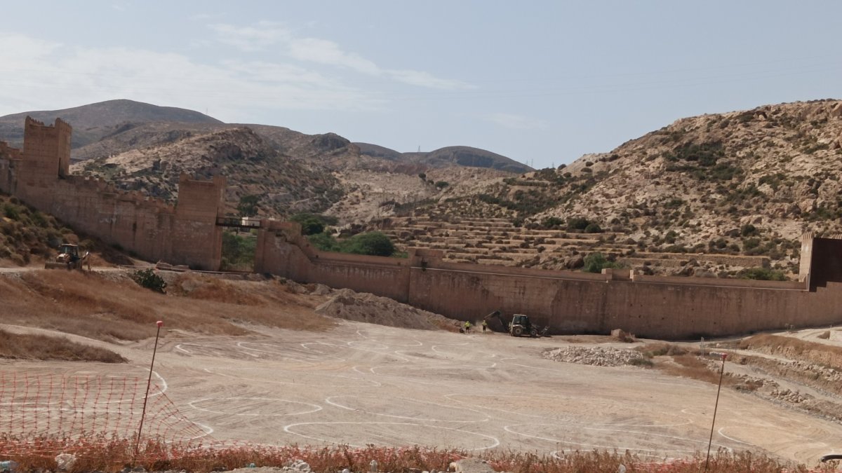 Vista general de la zona valle en la que están dibujados los roales
