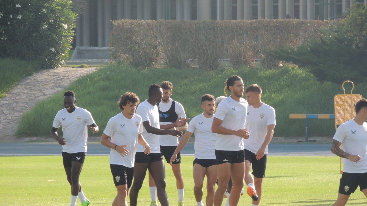 El entrenamiento ha comenzado a las 9:00 horas.